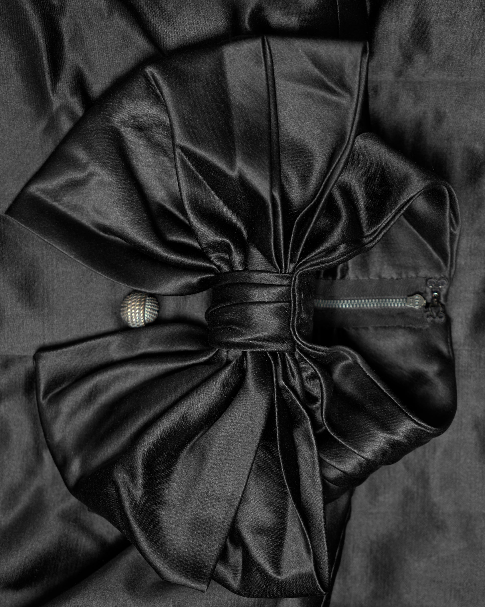 Lucas Martin Vintage Nina Ricci Haute Couture Satin Bow Dress by Gérard Pipart Close-up